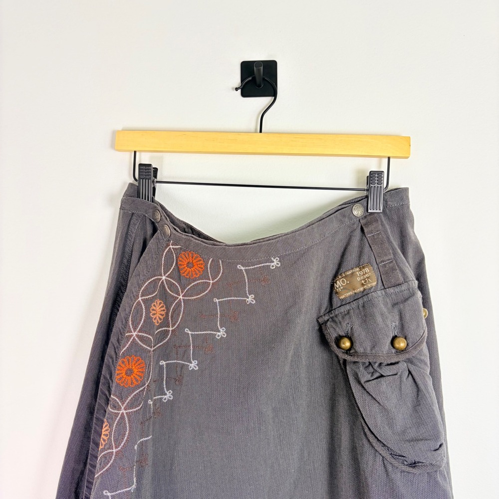 Diesel Vintage Y2K Grey Embroidered Floral 90s Utility Cargo Mini Skirt Size 28 - Picture 6 of 8